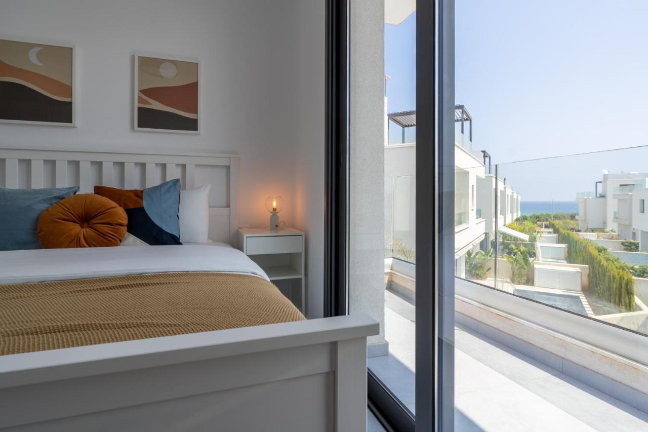 Villa Flora's 3-bedroom Retreat With Private Pool