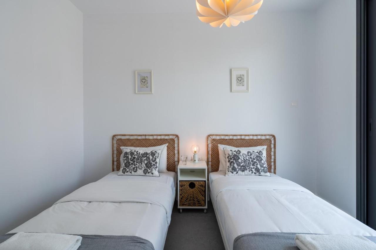 Flora's 3-bedroom Retreat With Private Pool Villa